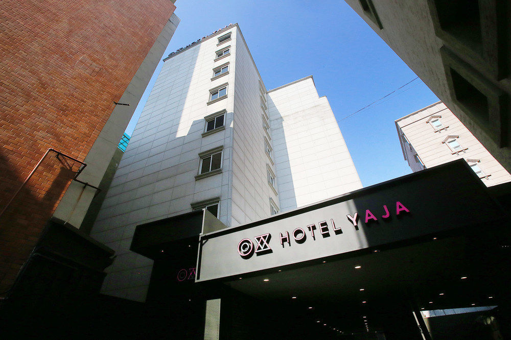 Hotel Yaja Jongno Сеул Екстериор снимка
