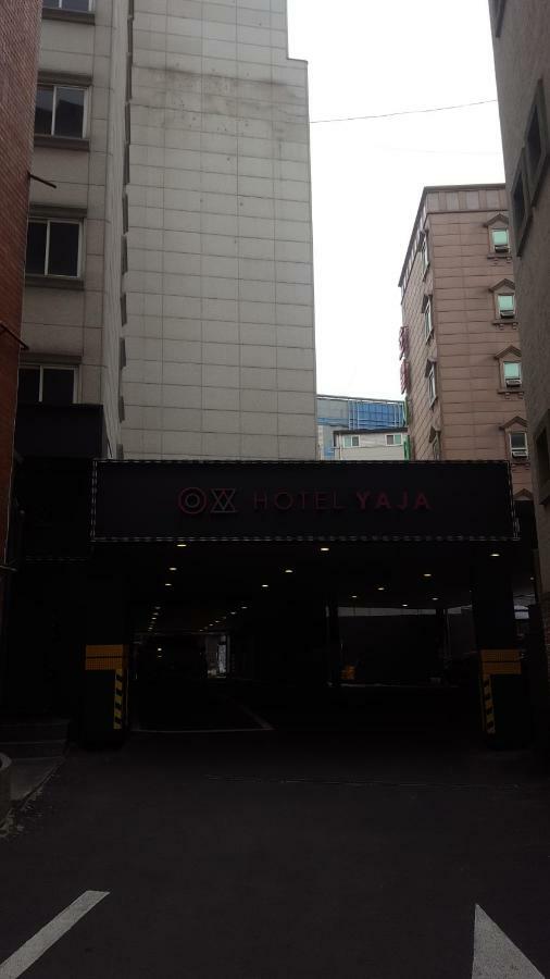 Hotel Yaja Jongno Сеул Екстериор снимка