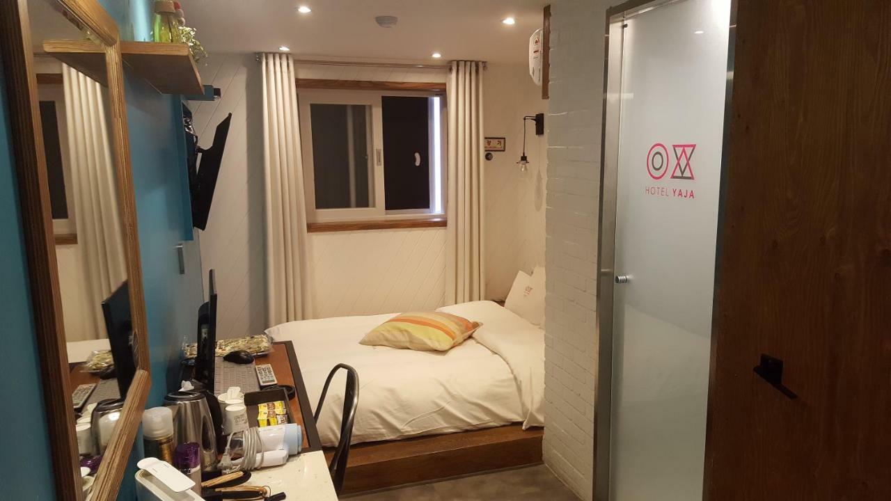 Hotel Yaja Jongno Сеул Екстериор снимка